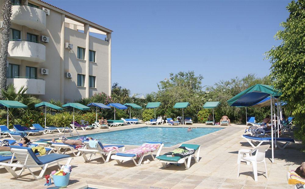 Mandalena Hotel Apartments Protaras Eksteriør bilde